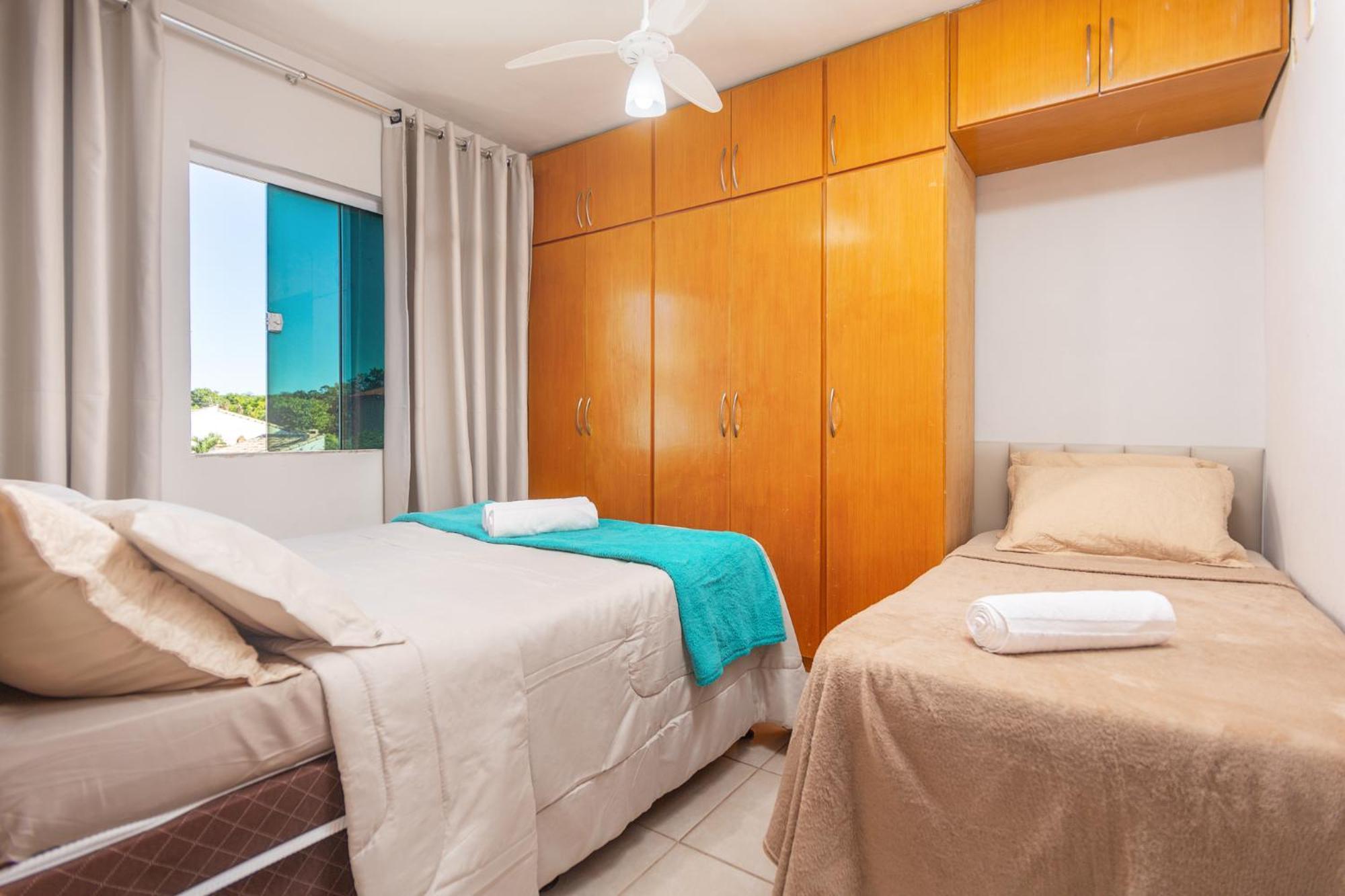 Refugio Tropical Casa De Praia Com Piscina Aquecida E 4 Suites E Garagem 3 Carros, 800 Mtrs Da Praia Internet 700 Mbps, Condominio Privado Com Pista De Skate , Quadra De Futevolei , Campos E Quadras De Futebol! كابو فريو المظهر الخارجي الصورة