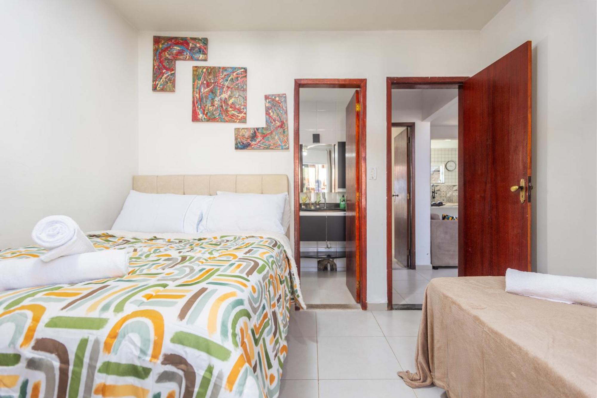 Refugio Tropical Casa De Praia Com Piscina Aquecida E 4 Suites E Garagem 3 Carros, 800 Mtrs Da Praia Internet 700 Mbps, Condominio Privado Com Pista De Skate , Quadra De Futevolei , Campos E Quadras De Futebol! كابو فريو المظهر الخارجي الصورة