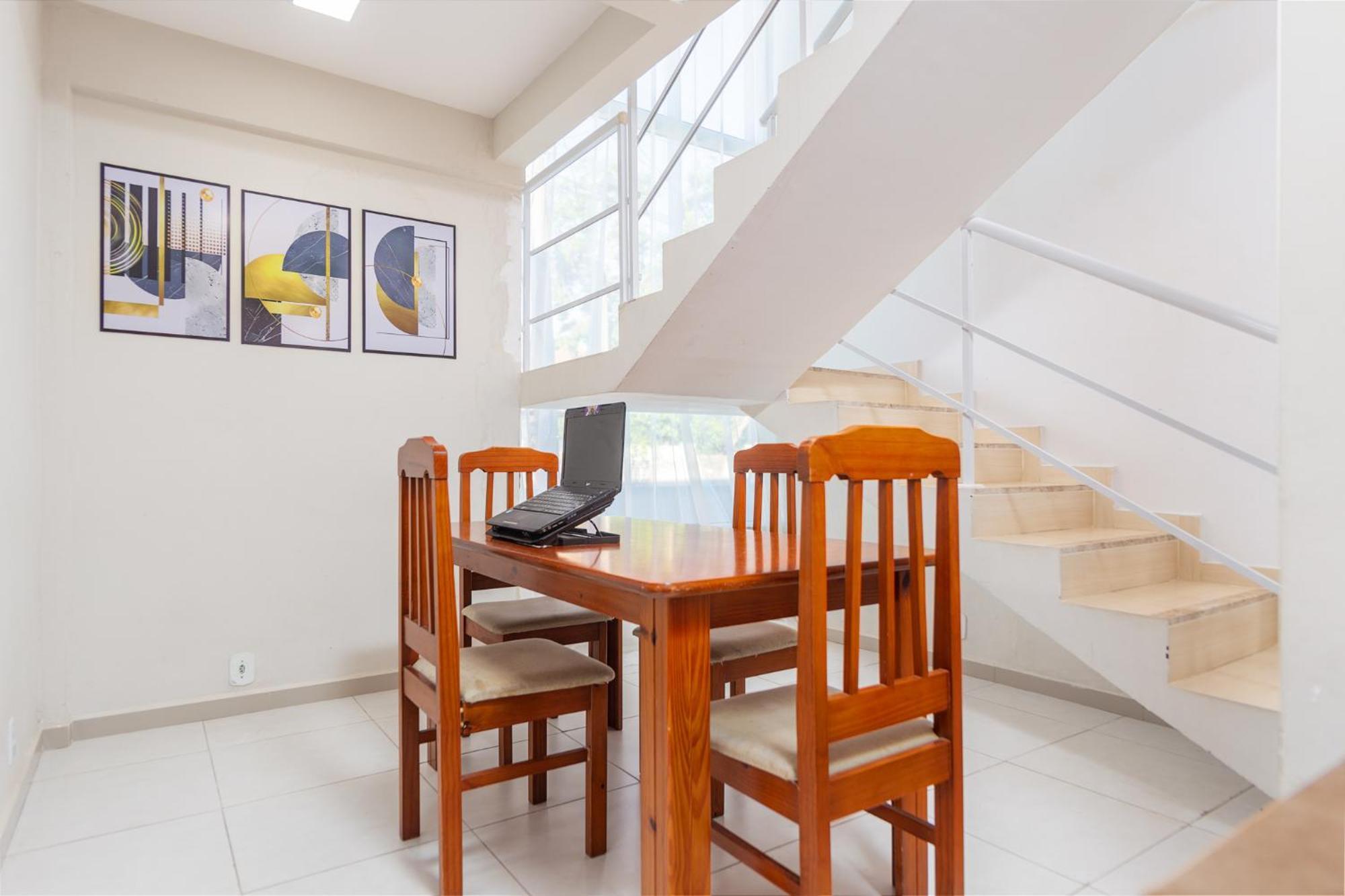 Refugio Tropical Casa De Praia Com Piscina Aquecida E 4 Suites E Garagem 3 Carros, 800 Mtrs Da Praia Internet 700 Mbps, Condominio Privado Com Pista De Skate , Quadra De Futevolei , Campos E Quadras De Futebol! كابو فريو المظهر الخارجي الصورة